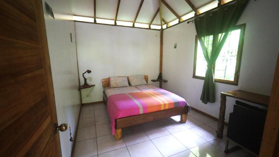 Casa De Los Amigos Caribena Кахуита Екстериор снимка