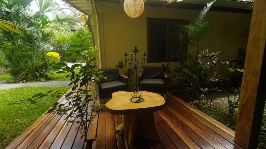 Casa De Los Amigos Caribena Кахуита Екстериор снимка