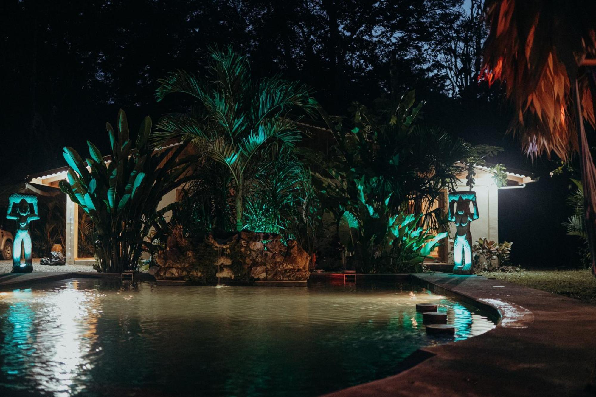 Casa De Los Amigos Caribena Кахуита Екстериор снимка
